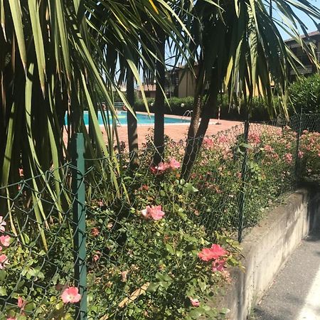 antonellagardalake Desenzano del Garda Esterno foto